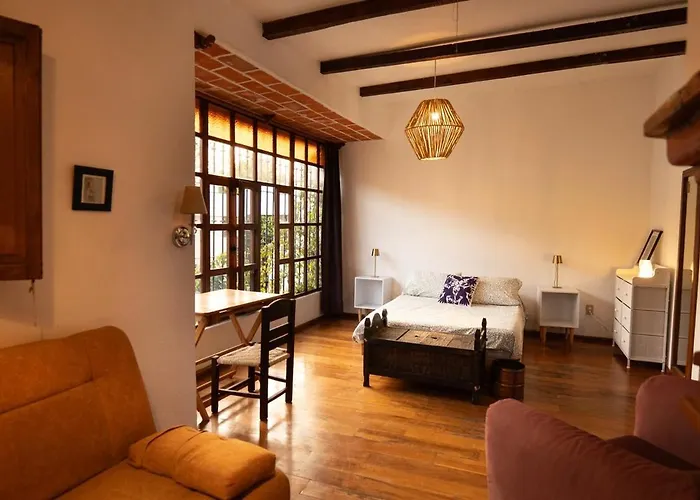 Beautiful And Spacious Colonial Home, * Mexico City